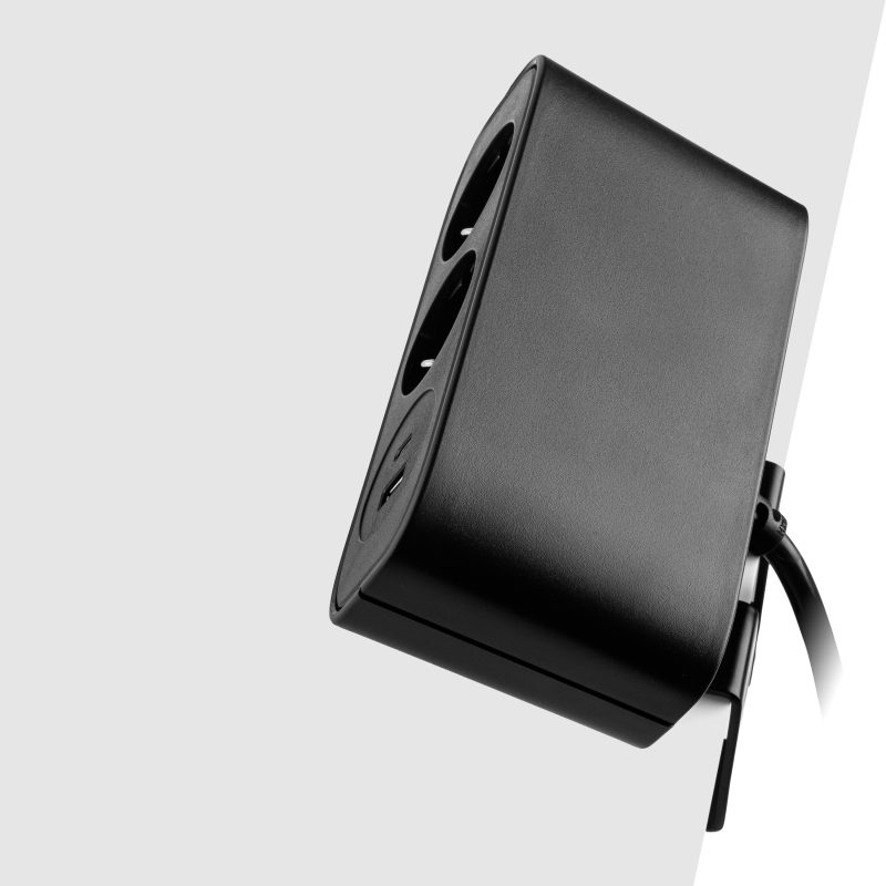 Power Desk Up® EP65 - 2x 230V, 1x USB A (18W), 1x USB C (65W)